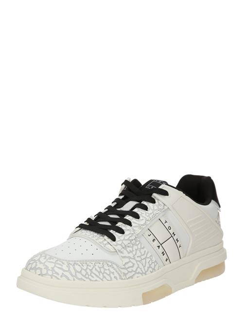 Se Tommy Jeans Sneaker low 'BROOKLYN'  lysebeige / lysegrå / sort ved About You