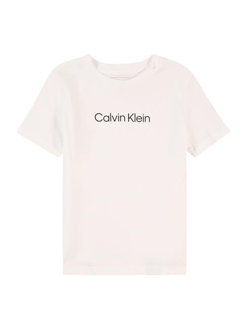 Se Calvin Klein Jeans Shirts  sort / hvid ved About You