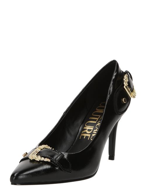 Se Versace Jeans Couture Pumps 'FONDO SCARLETT'  guld / sort ved About You