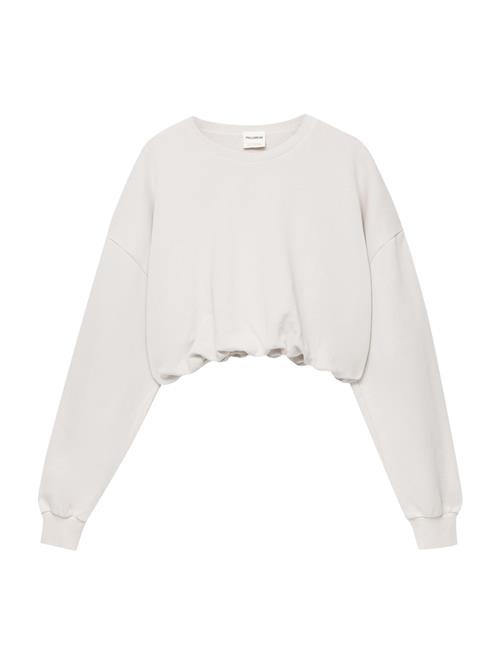 Se Pull&Bear Sweatshirt  lysegrå ved About You