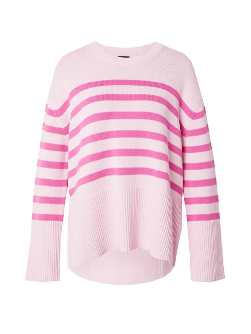 Se GAP Pullover  pink / lyserød ved About You