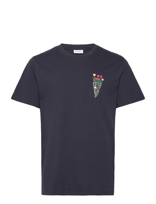 Se Les Deux Bouquet T-Shirt Les Deux Navy ved Booztlet