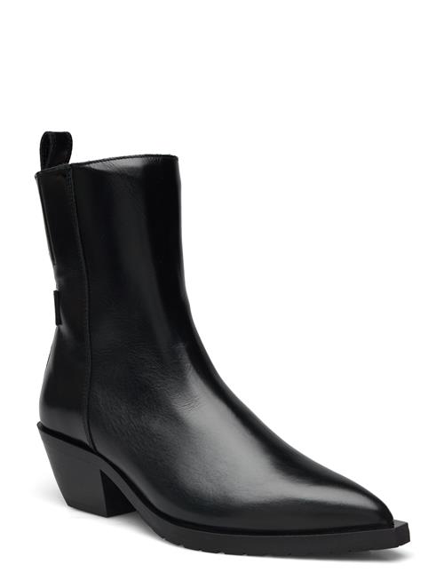 Se AllSaints Bazely Boot AllSaints Black ved Booztlet