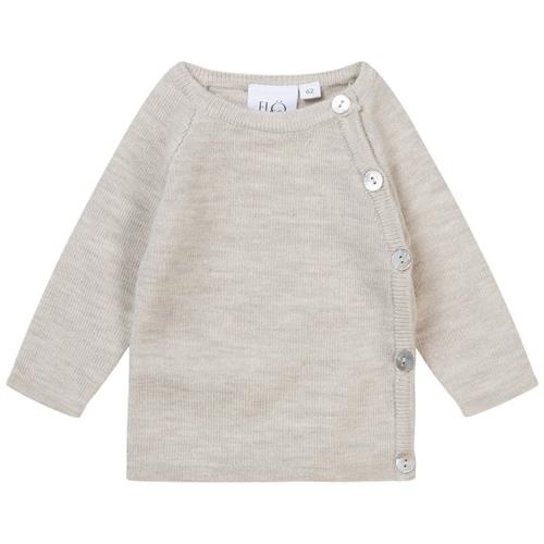 Se Flöss Kaya Strikket Trøje Oat Melange | Beige | 86 cm ved Babyshop