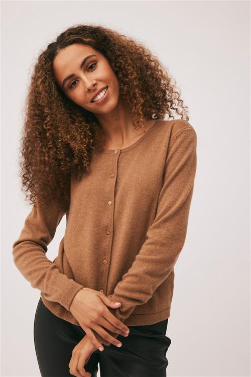 Se Magasin du Nord Collection Magasin Mabel 3 100% Cashmere Kvinde Camel Cardigans Str XL Cashmere ved Magasin