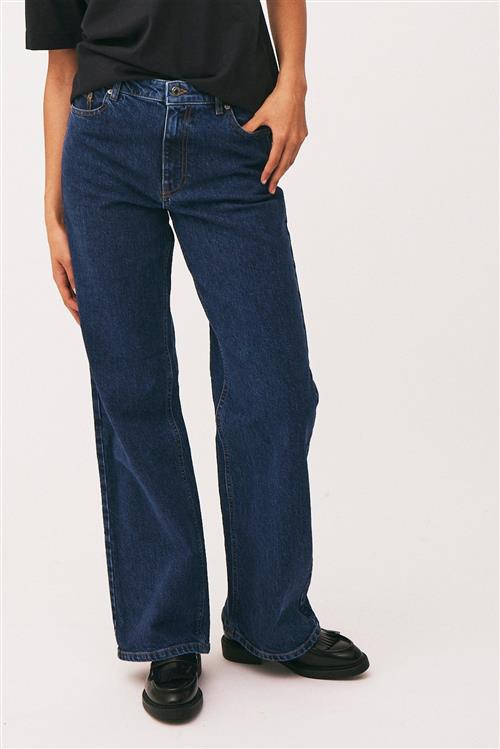 Se Magasin du Nord Collection Magasin Cleo M124 High Kvinde Medium Blue Wide Jeans Str S Bomuld ved Magasin