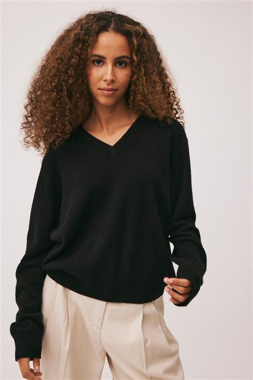 Se Magasin du Nord Collection Magasin Mabel 10 100% Cashmere Kvinde Black Sweaters Str XS Cashmere ved Magasin