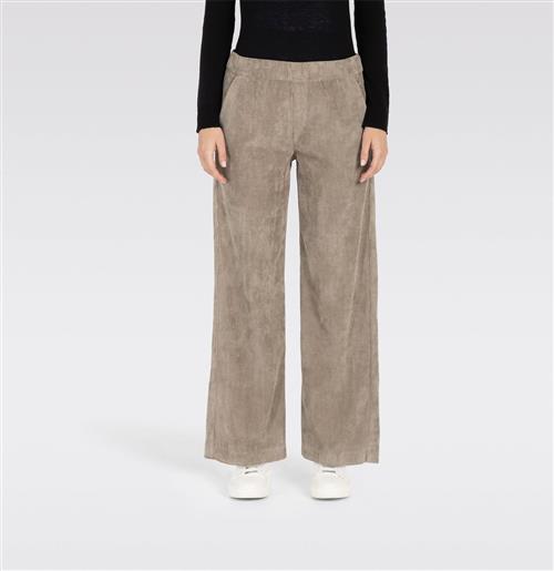 Se MAC Jeans Chiara Kvinde Oxide Brown Bukser Str W34 / L32 - hos Magasin ved Magasin