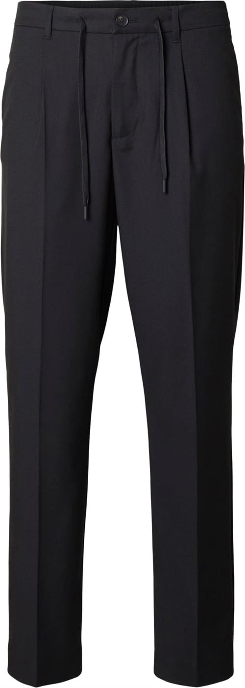 Se Selected Homme Slh190reg Tapered Leroy Pleat Pant Mand Sort Chinos Str L - hos Magasin ved Magasin