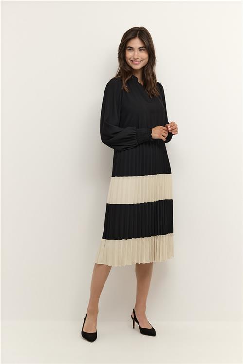 Culture Cubetty Dress Kvinde Black Midi Kjoler Str M - hos Magasin