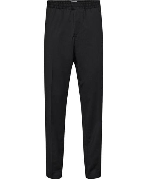 Se Filippa K Relaxed Wool Trousers Mand Black Casual Bukser Str 48 - hos Magasin ved Magasin