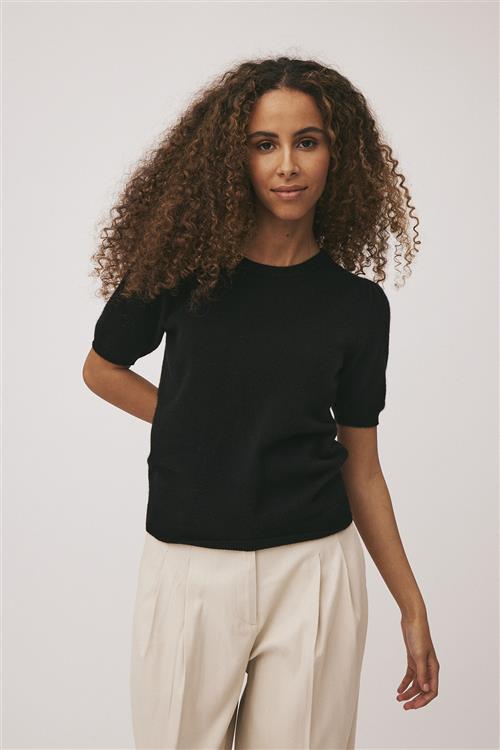 Magasin du Nord Collection Magasin Mabel 4 100 Cashmere Kvinde Black Kortærmet Strik Str M Cashmere