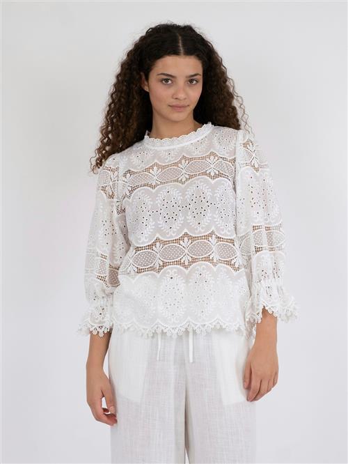 Se Neo Noir Adela Big Embroidery Blouse Kvinde White Langærmede Bluser Str 42 - hos Magasin ved Magasin