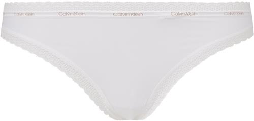 Se Calvin Klein Calvin Klein Thong G-strenge Str S - Elastan hos Magasin ved Magasin