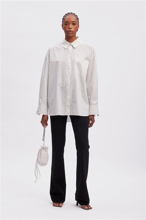 Gestuz Noellegz Shirt Noos Kvinde White Pinstripe Langærmede Skjorter Str 42 - hos Magasin