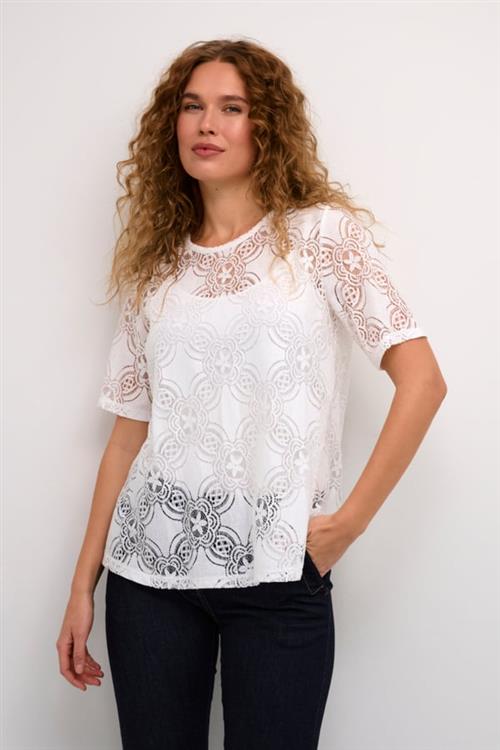 Se Culture Cuhenriette Olu SS Blouse Kvinde Spring Gardenia Kortærmede Bluser Str L - hos Magasin ved Magasin