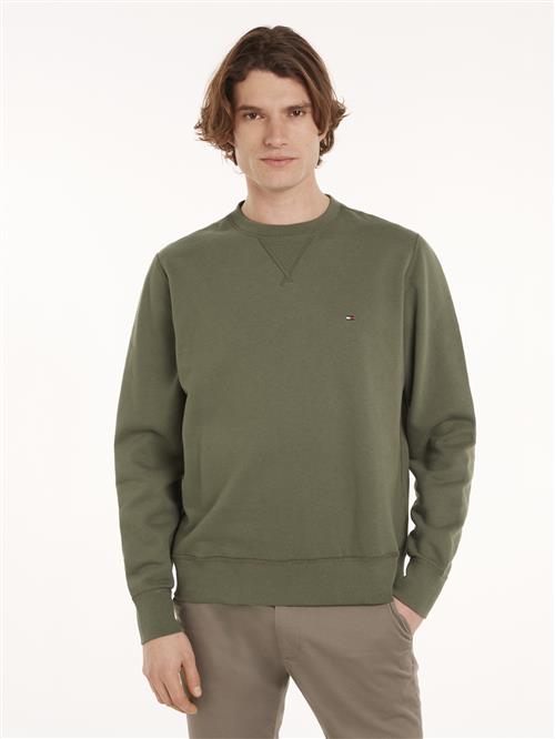 Se Tommy Hilfiger Essential Fleece Crewneck Mand Battle Green Fleece Str S - hos Magasin ved Magasin