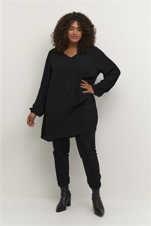 Kaffe Curve Kcami LS Tunic Kvinde Sort Tunikaer Str 50 - hos Magasin