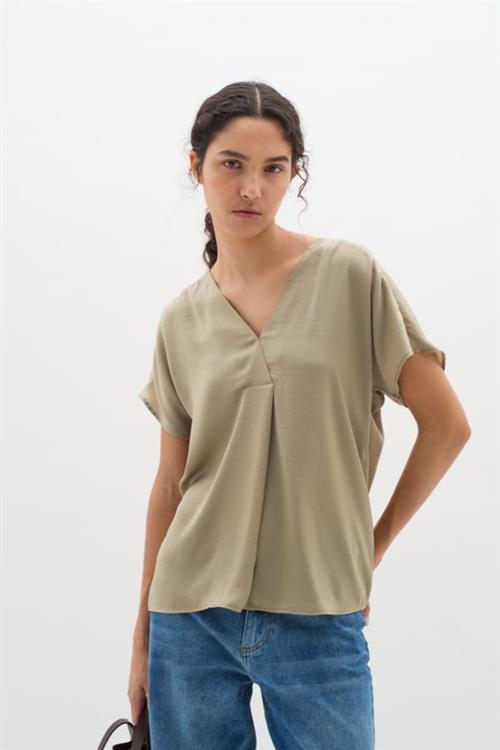 Se InWear Rindaiw Top Kvinde Pinetree Kortærmede Bluser Loose Fit Str 40 - hos Magasin ved Magasin