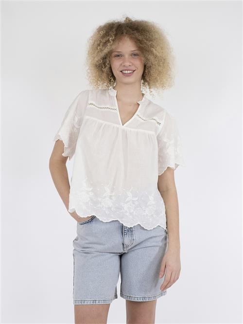 Neo Noir Micheline Emb Blouse Kvinde Off White Kortærmede Bluser Str 44 - hos Magasin