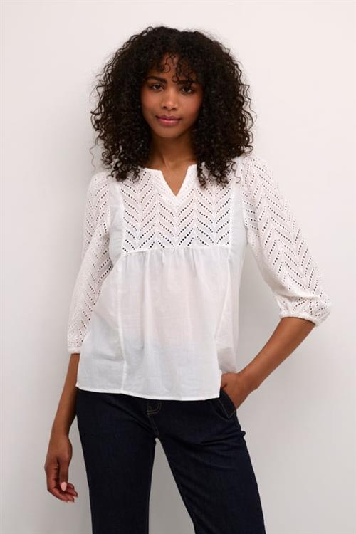 Se Culture Cutoril Blouse Kvinde Spring Gardenia Langærmede Bluser Str S - hos Magasin ved Magasin