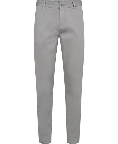 Se Magasin du Nord Collection Magasin Medley Chino Organic Gots Mand Ultimate Gray Chinos Regular Fit Str 29/32 Bomuld ved Magasin