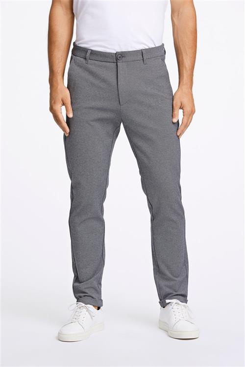 Se Lindbergh Cropped Bukser m. Stretch Mand Grey Mix Chinos Str XS - hos Magasin ved Magasin