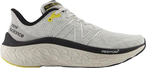 Se New Balance Fresh Foam X Kaiha RD Løbesko Mand Hvid Træningssko & Sneakers Str 42.5 - hos Magasin ved Magasin