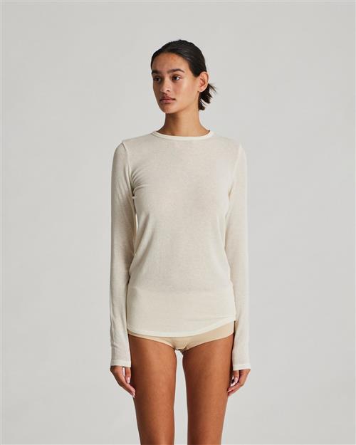 Se Gai&Lisva Thyra L/S Wool Top Kvinde Off White Langærmede T-shirts Str S - Uld hos Magasin ved Magasin