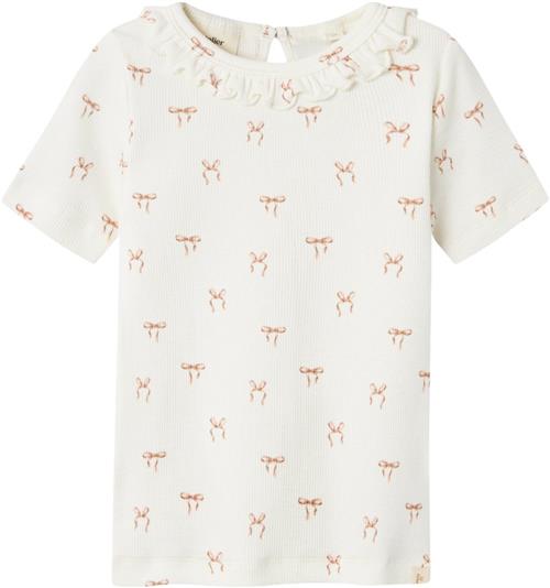 Lil' Atelier Nmfgavo ESI SS Slim TOP LIL Str 116 - Coconut Milk Kortærmede T-shirts hos Magasin