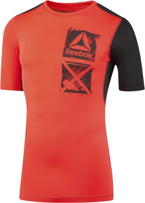 Se Reebok Activechill Graphic Comp Tee S - T-shirts Polyester hos Magasin ved Magasin