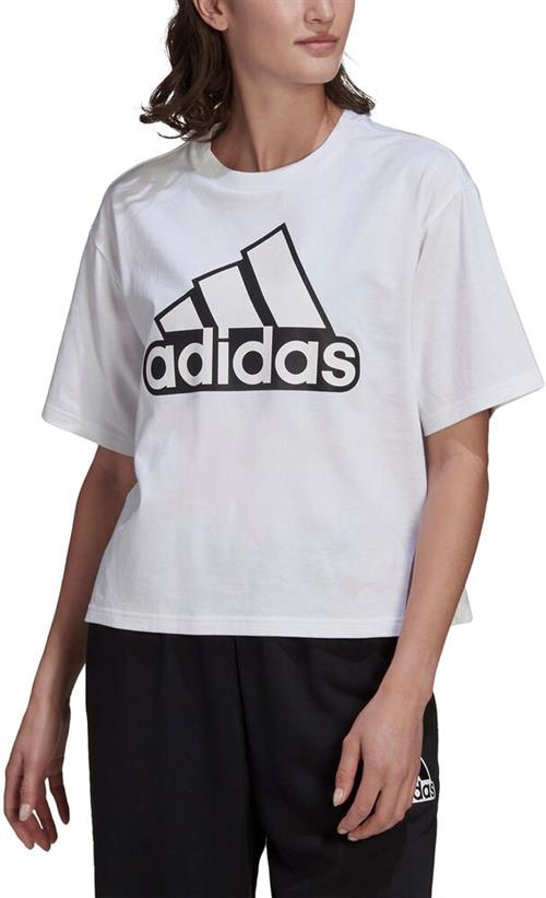 adidas Essentials Logo Boxy Tshirt XL - Trænings T-shirts hos Magasin