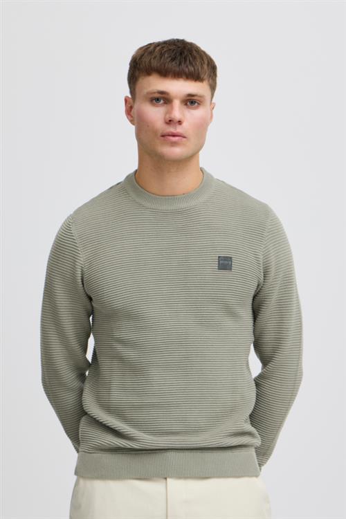 Se !Solid Sdvalencia Structure Crew Neck With Mand Vetiver Sweaters Regular Fit Str L - hos Magasin ved Magasin