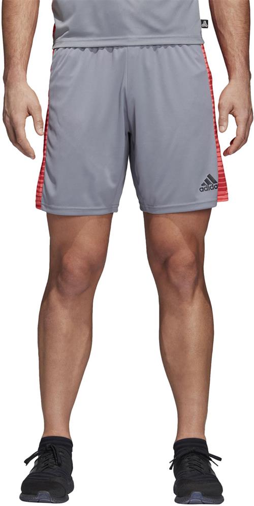 adidas Tango Graphic Shorts S - Træningsshorts hos Magasin