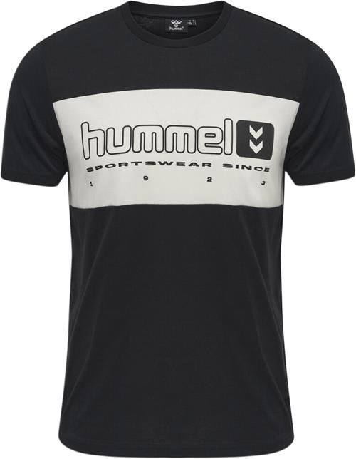 Se Hummel LGC Musa Tshirt S - T-shirts hos Magasin ved Magasin