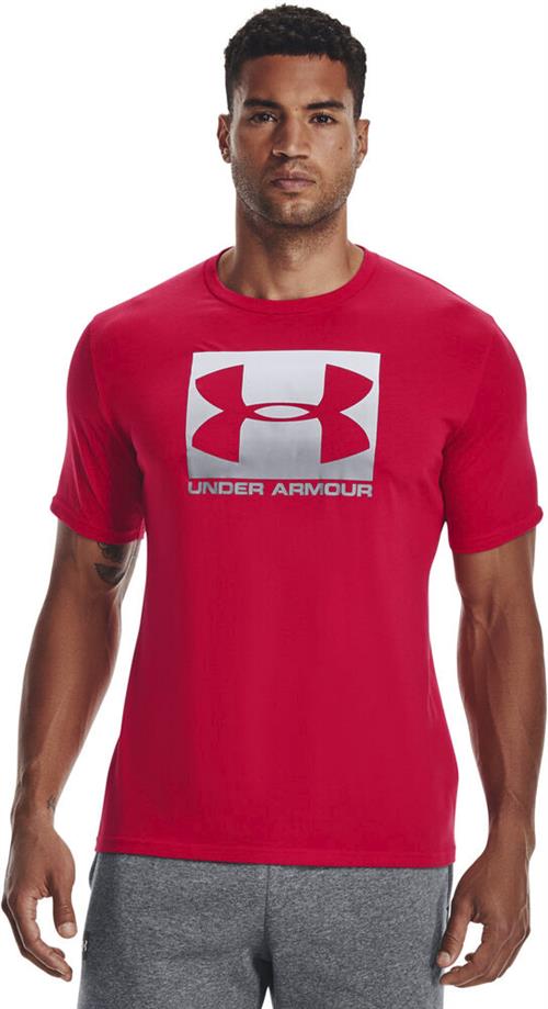 Se Under Armour Boxed Sportstyle Traenings T Shirt S - T-shirts Bomuld hos Magasin ved Magasin