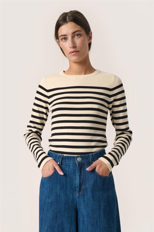 Soaked in Luxury Slpina Striped Pullover LS Kvinde White With Black Stripe Sweaters Regular Fit Str S - hos Magasin