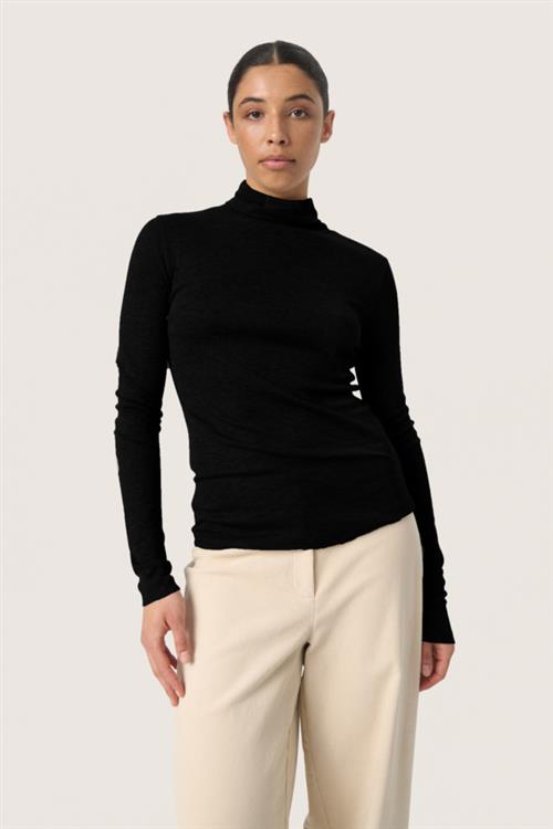 Se Soaked in Luxury Slfauna Rollneck Kvinde Black Toppe Slim Fit Str S - hos Magasin ved Magasin