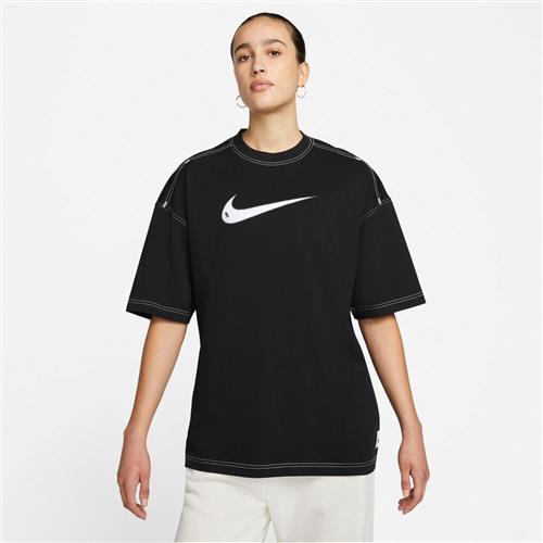 Nike Sportswear Swoosh T Shirt M - Trænings T-shirts hos Magasin