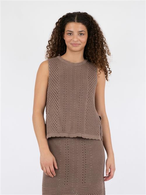 Se Neo Noir Aritza Crochet Knit Top Kvinde Dusty Brown Sweaters Str 42 - hos Magasin ved Magasin