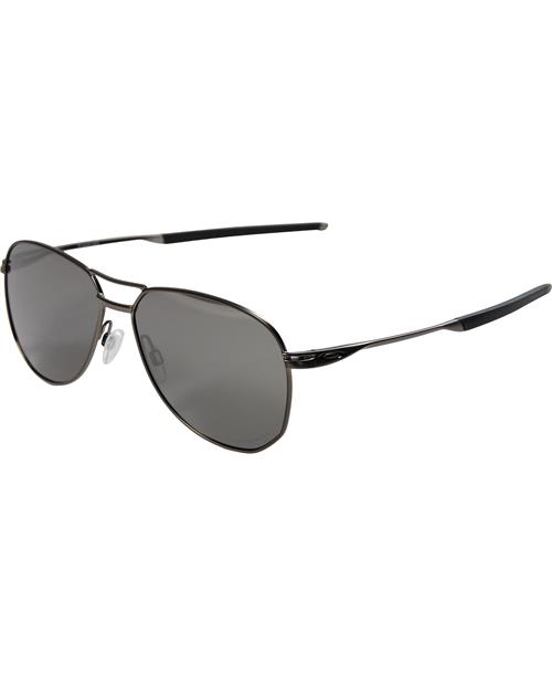 Se Oakley Sunglasses 57 - Solbriller hos Magasin ved Magasin