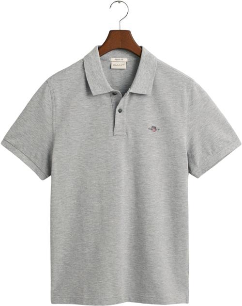 Se Gant REG Shield SS Pique Polo Mand Grey Melange Kortærmede Poloer Str L - hos Magasin ved Magasin