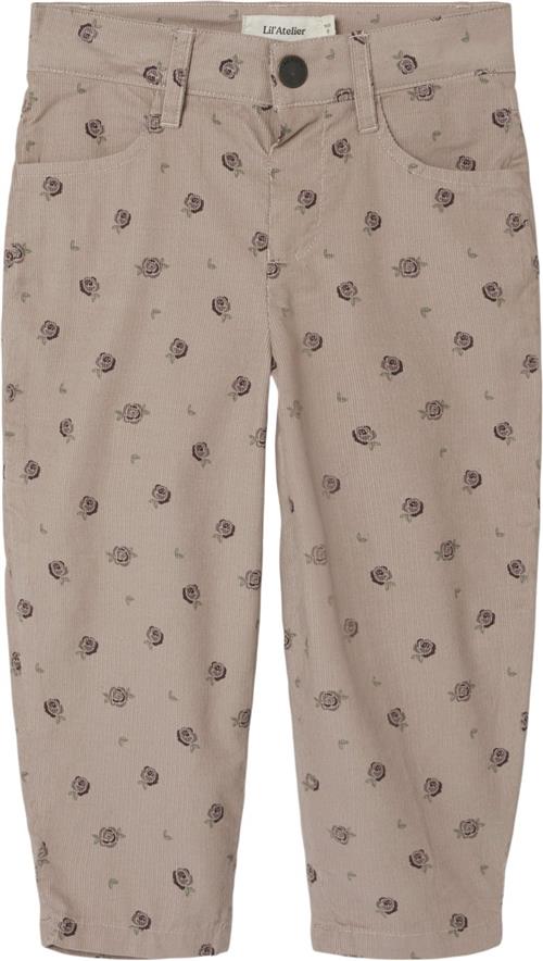 Lil' Atelier Nmfbella Shap Nola Cord Pant 8260m Str 116 - Gray Morn/floral Bukser hos Magasin