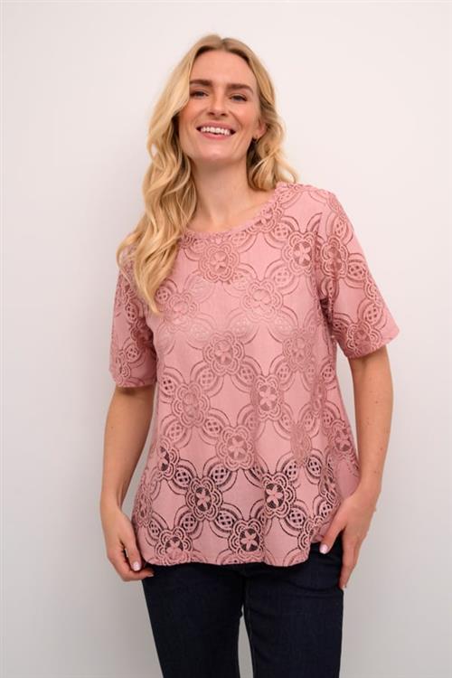 Se Culture Cuhenriette Olu SS Blouse Kvinde Pale Mauve Kortærmede Bluser Str XS - hos Magasin ved Magasin