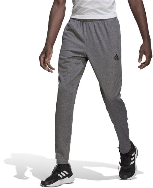 Se adidas Aeroready Game and Go Small Logo Tapered Bukser XL - Træningsbukser hos Magasin ved Magasin