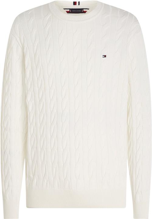 Se Tommy Hilfiger Classic Cable Crew Neck Mand Ancient White Sweaters Str S - hos Magasin ved Magasin