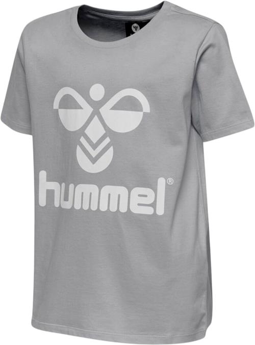 Hummel Hmltres Tshirt S/S Str 8 år / 128 cm - Grå Kortærmede T-shirts hos Magasin