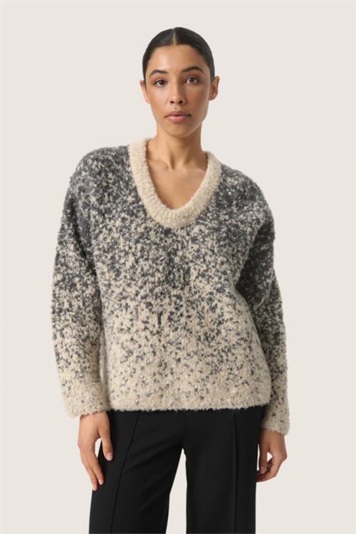 Se Soaked in Luxury Slvenessa Pullover Kvinde Oatmeal And Grey Jaquard Sweaters Loose Fit Str L - hos Magasin ved Magasin