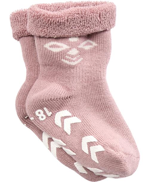 Se Hummel Snubbie Socks Str 21-23 - Rosa Strømper hos Magasin ved Magasin