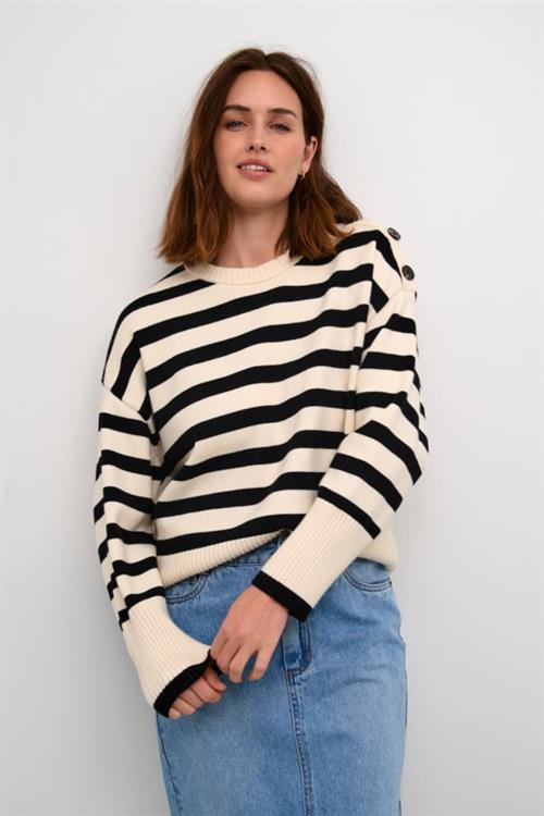 Se Kaffe Kamarie Knit Pullover Kvinde Ant. White/black Stripe Sweaters Str L - hos Magasin ved Magasin